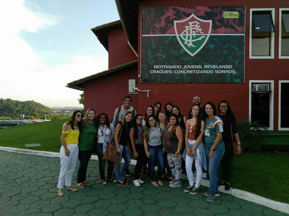 Estudantes de Psicologia visitam Centro de Treinamento do Fluminense