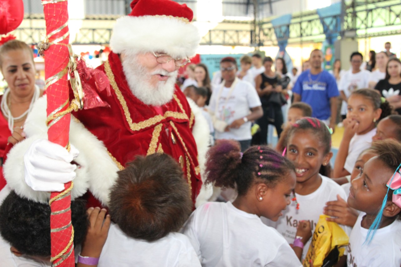 Mais de 400 crianças devem ser atendidas pela Campanha Natal Solidário                